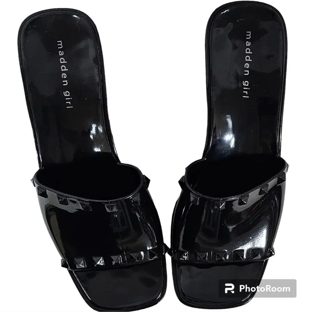 Madden Girl this pair